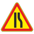 Дорожный знак 1.20.2 «Сужение дороги» (временный) (металл 0,8 мм, II типоразмер: сторона 900 мм, С/О пленка: тип Б высокоинтенсив.)